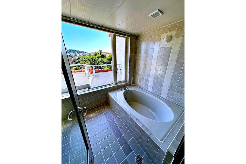 コスモミロス逗子 M棟