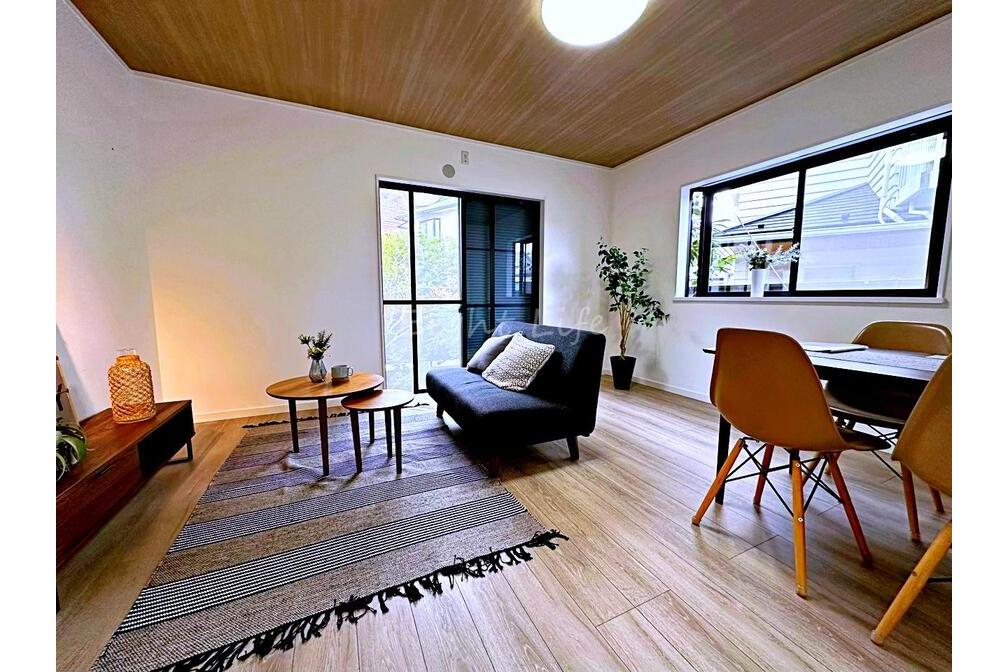 三浦郡葉山町一色　リノベーション戸建