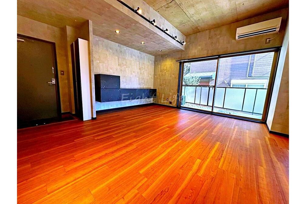 グレード1逗子 1階部分