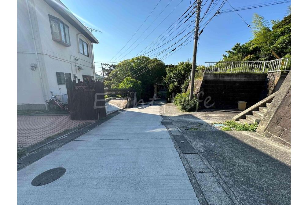 三浦郡葉山町一色売地