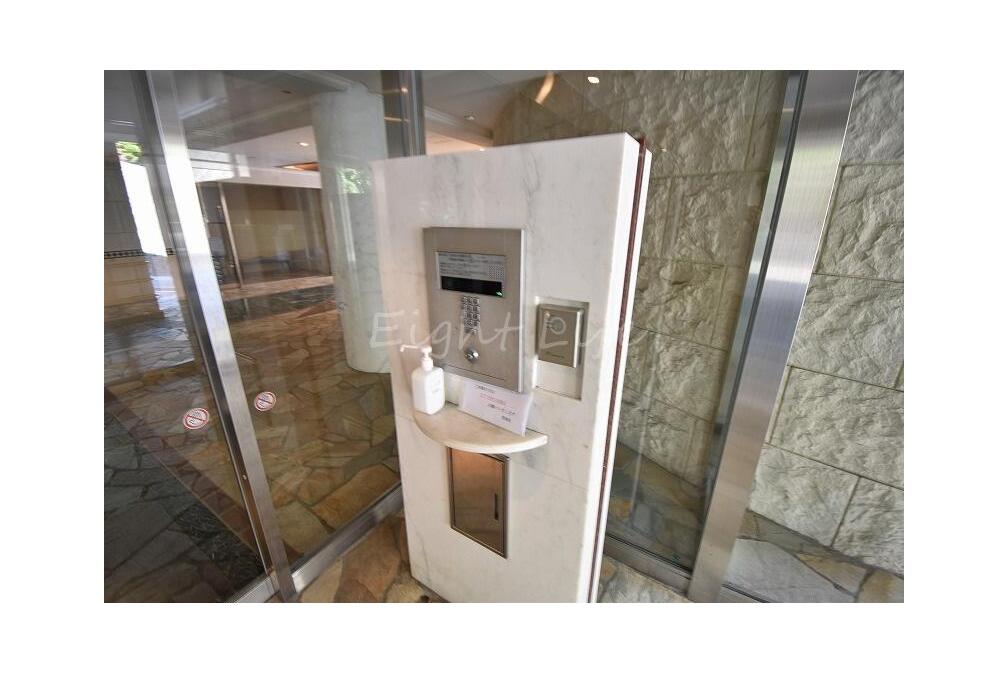 アデニウム葉山一色【中古マンション】