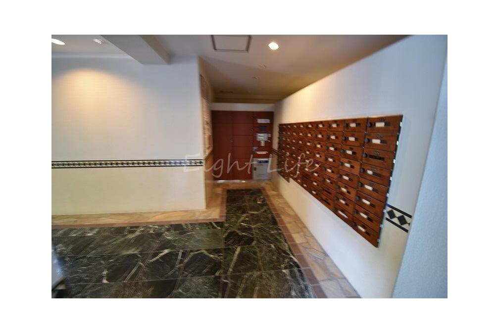 アデニウム葉山一色【中古マンション】
