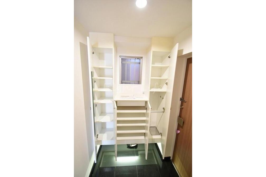 アデニウム葉山一色【中古マンション】