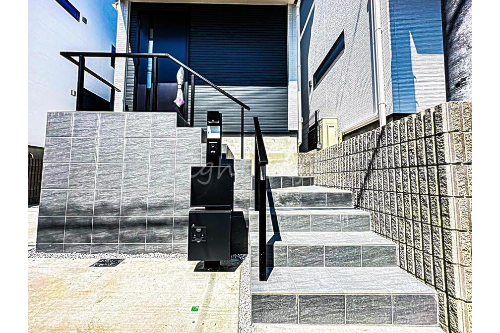 逗子市小坪２丁目新築戸建