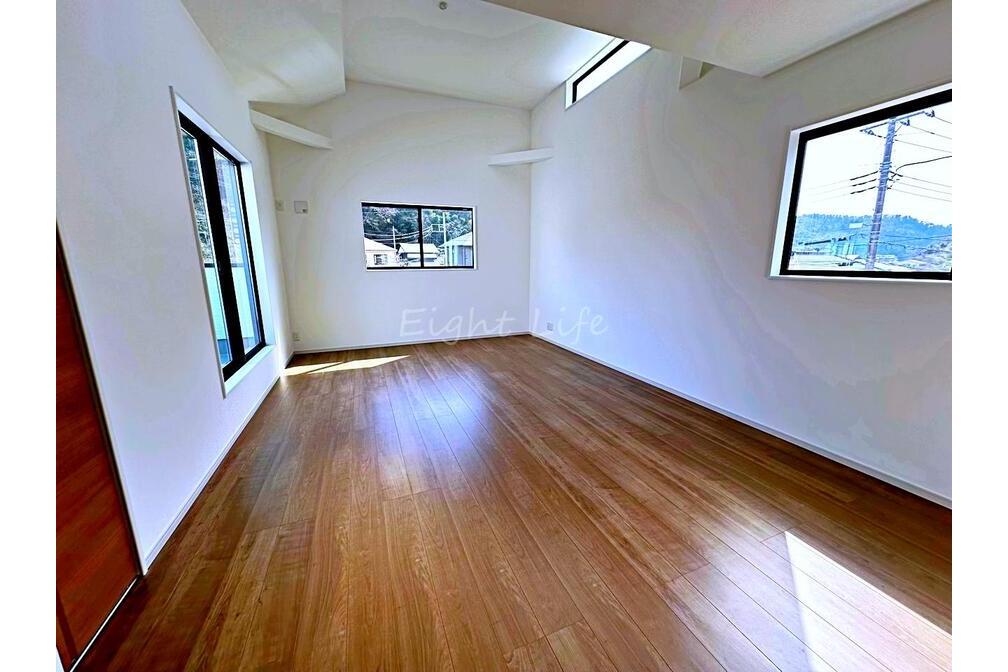 三浦郡葉山町長柄２期　新築戸建