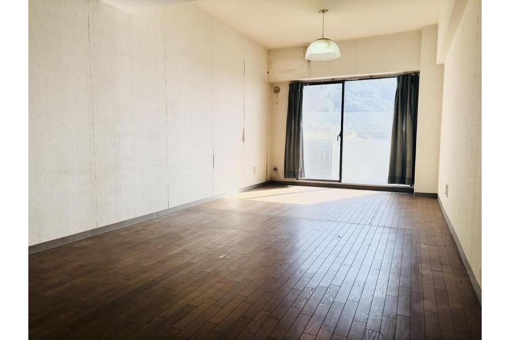 マリンテラス南葉山 4階部分