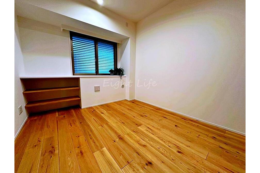 プラハ鎌倉材木座　２階部分