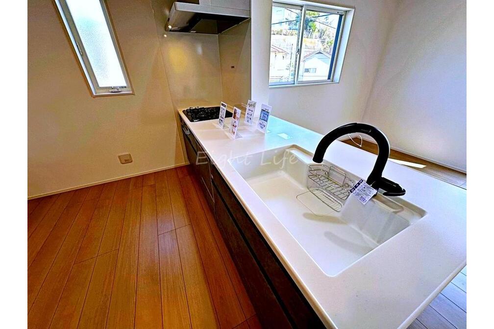 逗子市池子１丁目新築分譲住宅